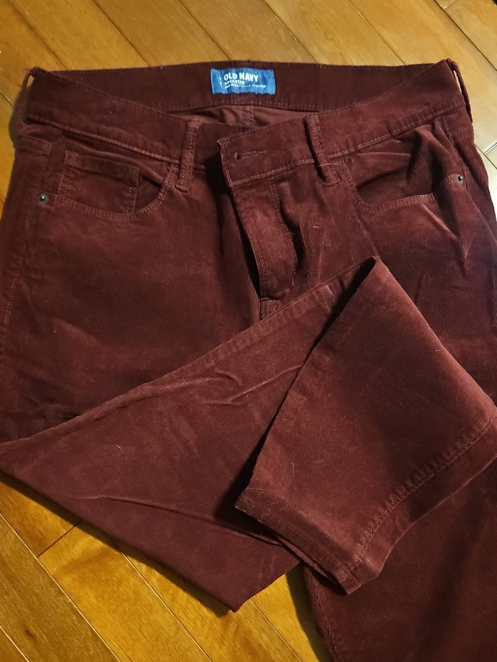 Old Navy Rockstar Mid-Rise Corduroy Skinny Deep Wine Red Size 8 Like New TTS